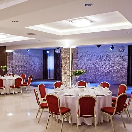 Hotel Dunajec 3*