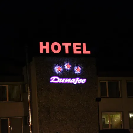 ホテル Dunajec 3*